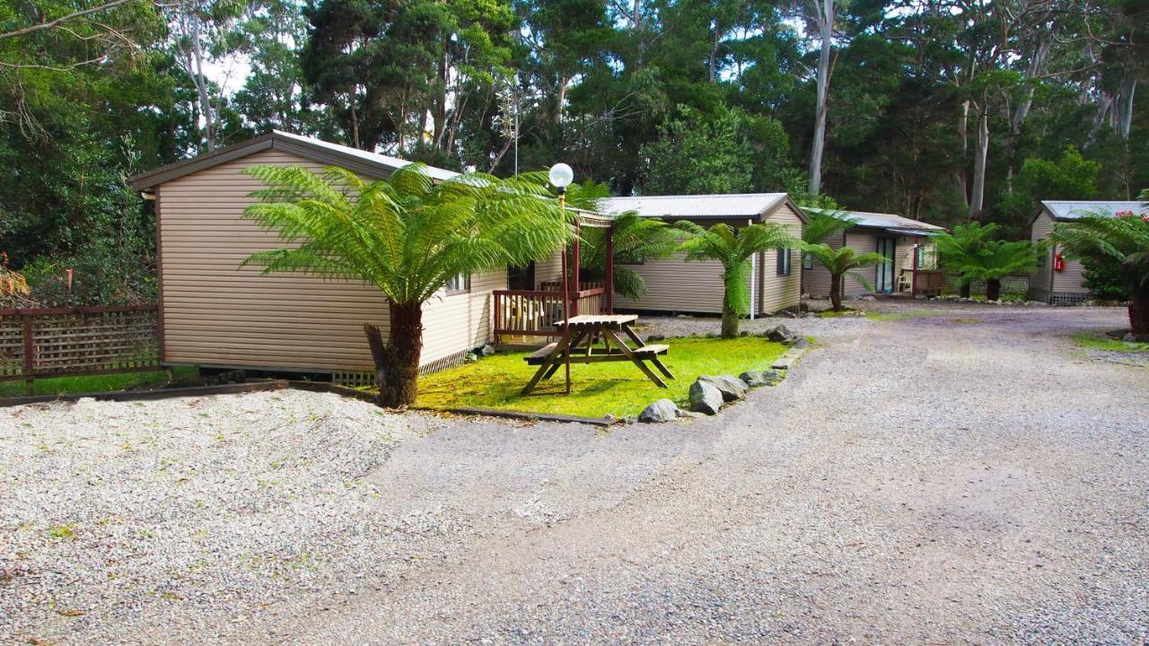 Strahan Retreat Holiday Park Exterior foto
