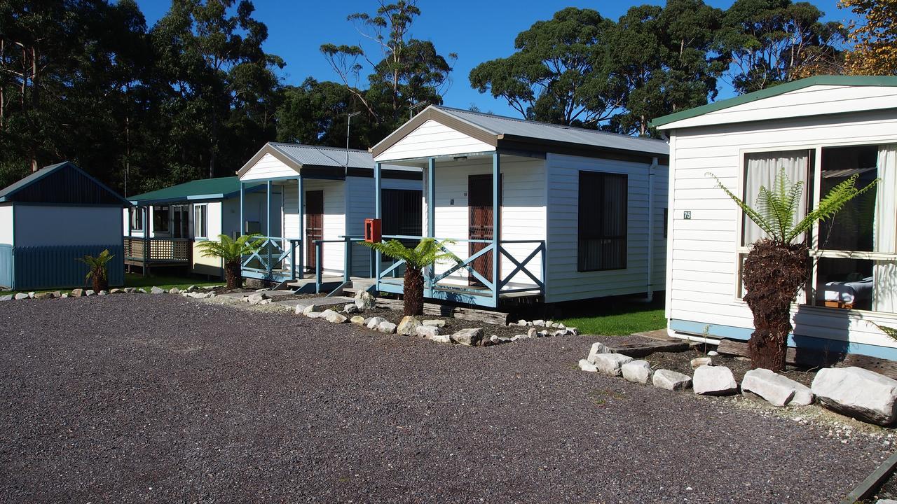 Strahan Retreat Holiday Park Exterior foto